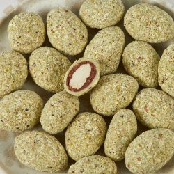 Praline &amp; Pistachio Mandler