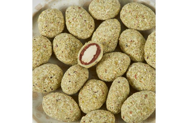 Praline &amp; Pistachio Mandler