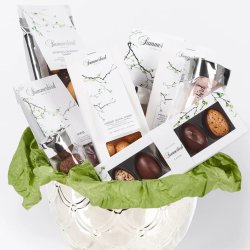 Silver egg from Summerbird, Magnum