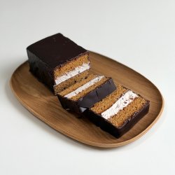 Ginger bread with rom and cherry